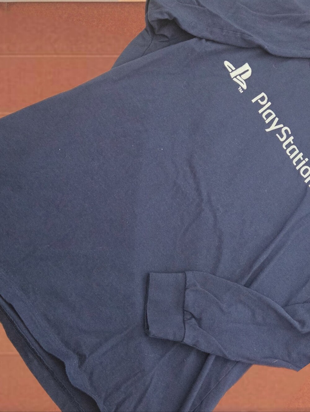 *1645 american eagle Playstation navy shirt top Men size M